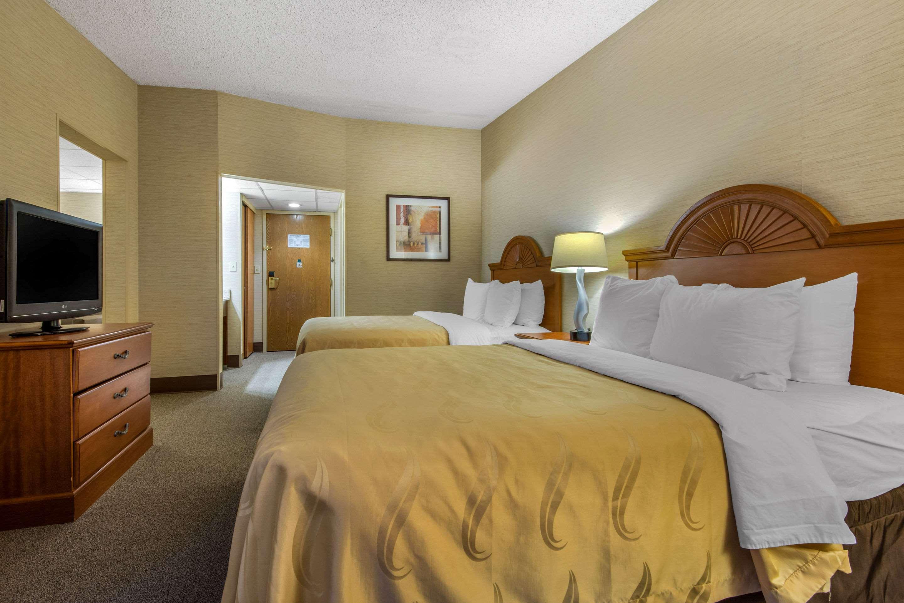 Quality Inn & Suites Менсфілд Екстер'єр фото