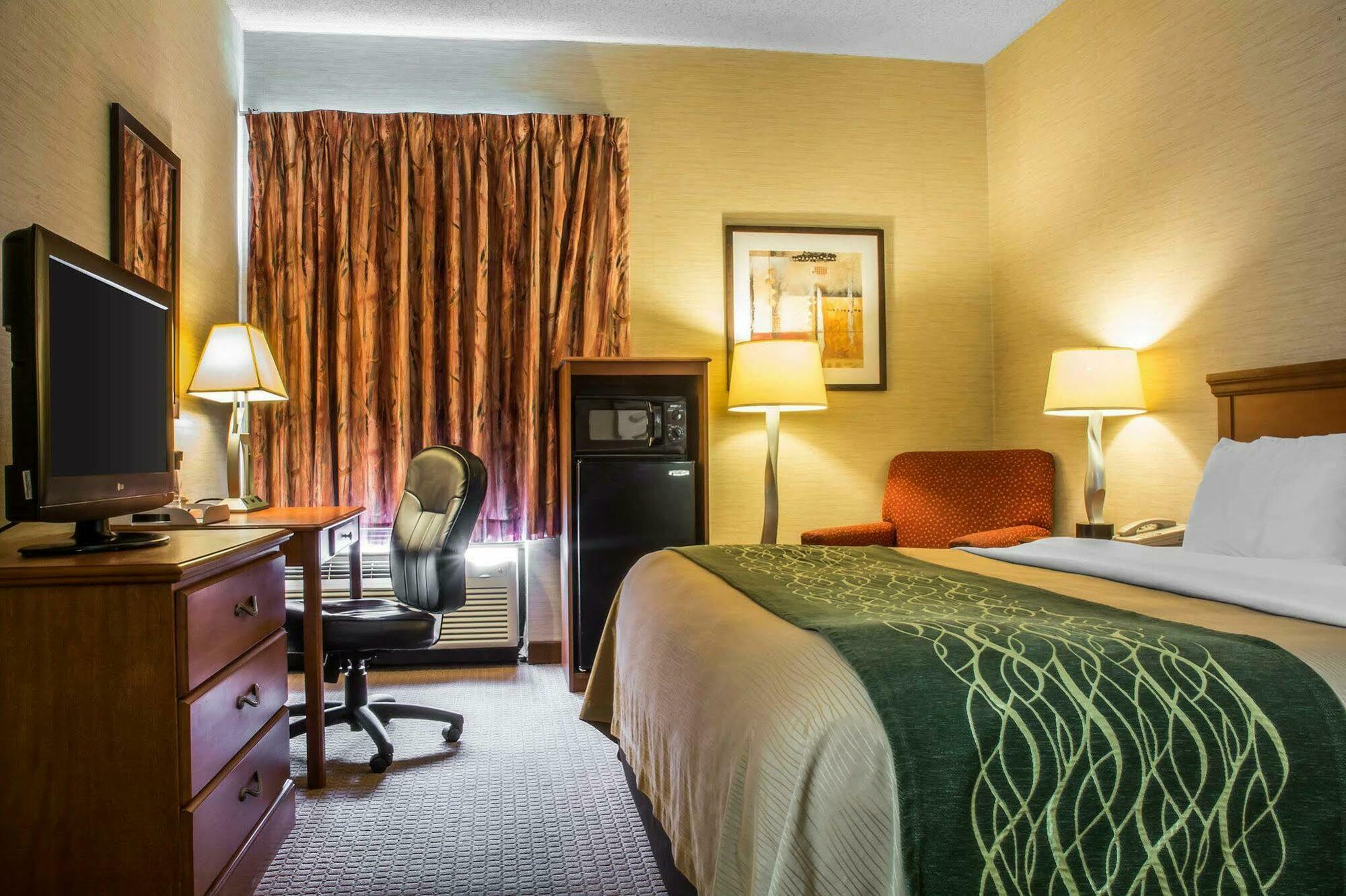 Quality Inn & Suites Менсфілд Екстер'єр фото