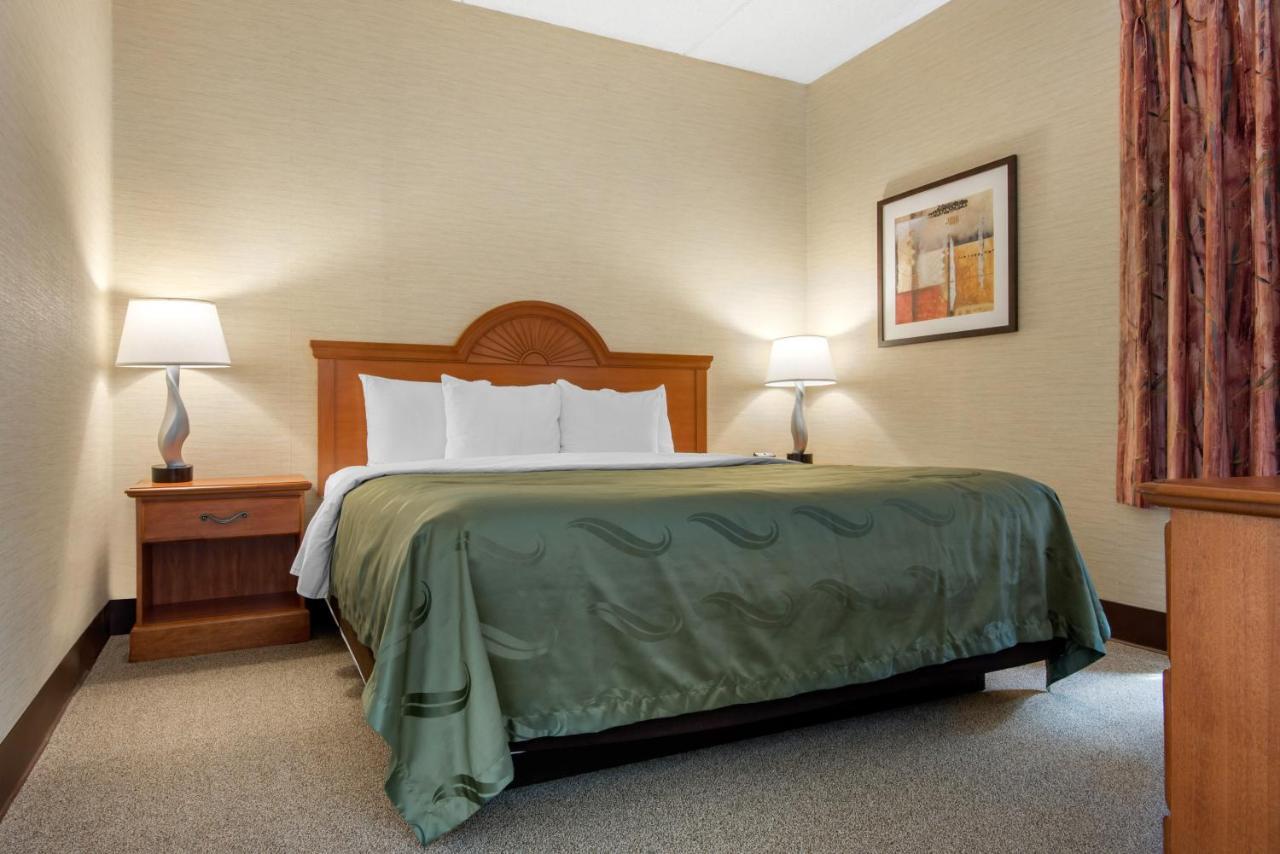 Quality Inn & Suites Менсфілд Екстер'єр фото